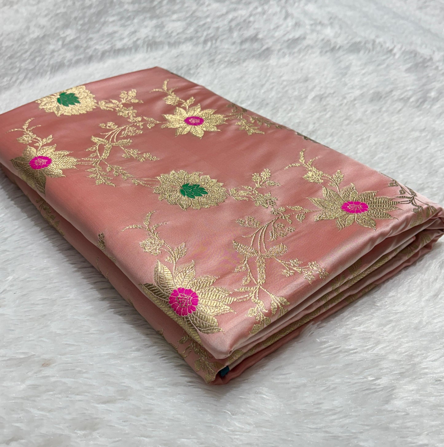 Blush Pink Sunflower and Daisy Jaal Saree with Golden Border 5