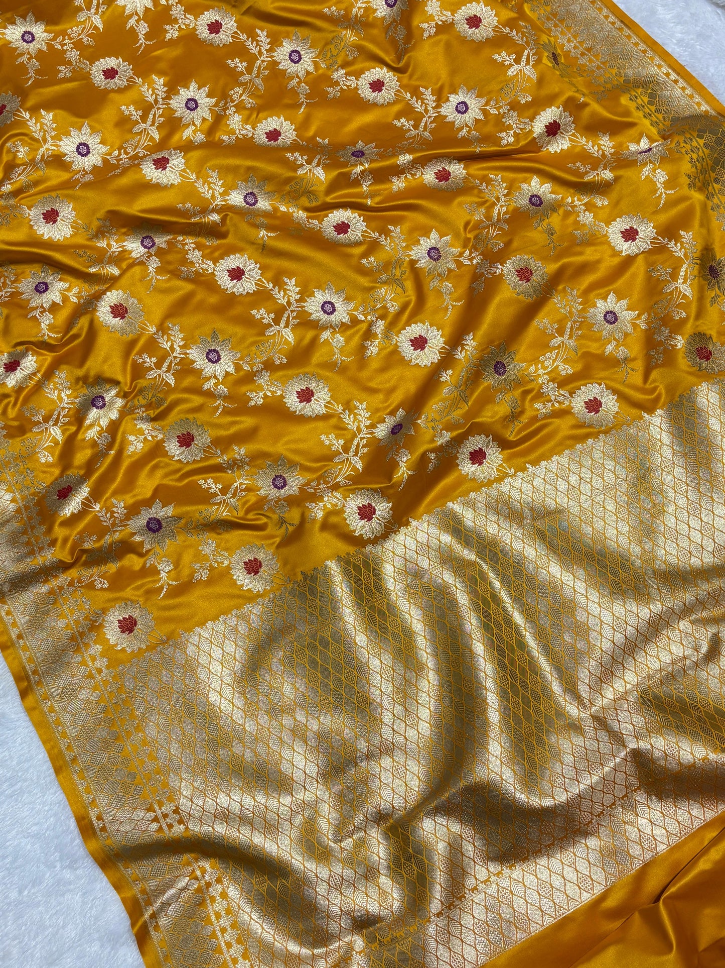 Marigold Yellow Sunflower and Daisy Jaal Saree with Golden Border 1