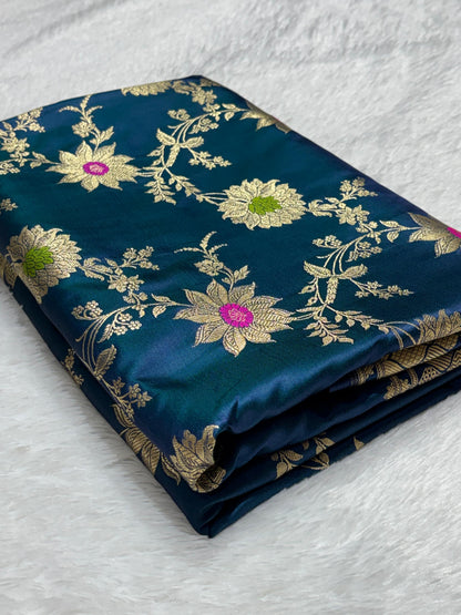 Peacock Blue Sunflower and Daisy Jaal Saree with Golden Border 6