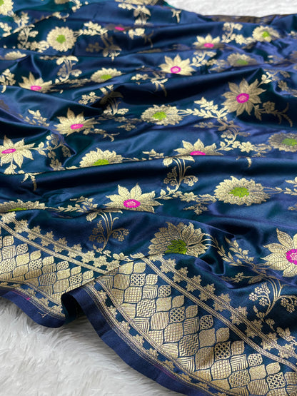Peacock Blue Sunflower and Daisy Jaal Saree with Golden Border 7