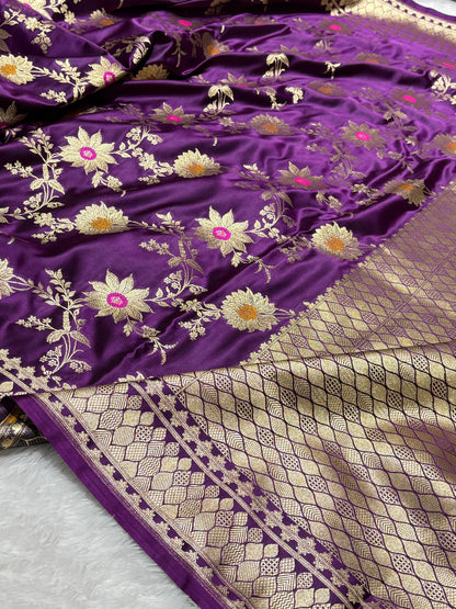 Purple Katan Banarasi Silk Saree with Sunflower and Daisy Jaal and Golden Zari Border 8