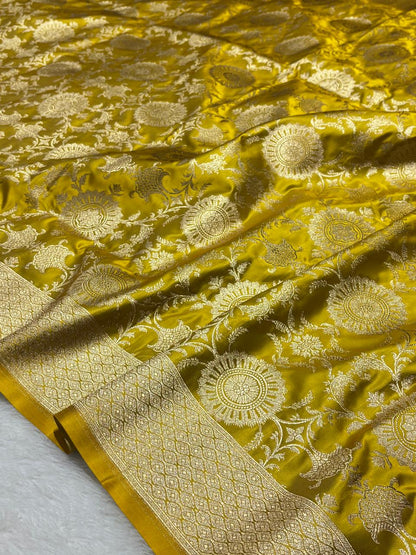 Royal Olive Gold Floral Zaal katan Banarasi Silk with golden border 4