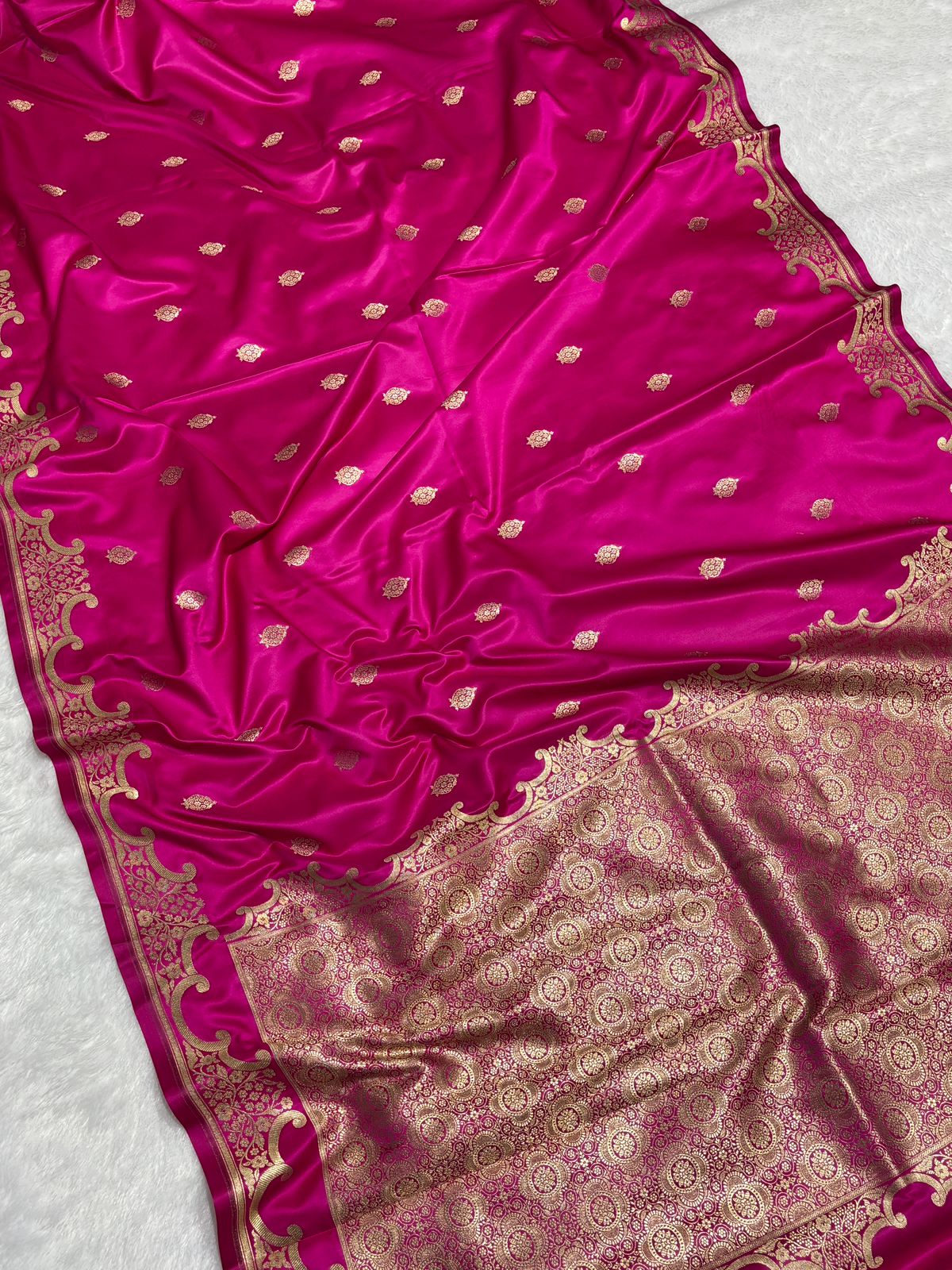 Royal Rani Pink Katan Silk Banarasi Saree with Floral Kangoora Zari Border