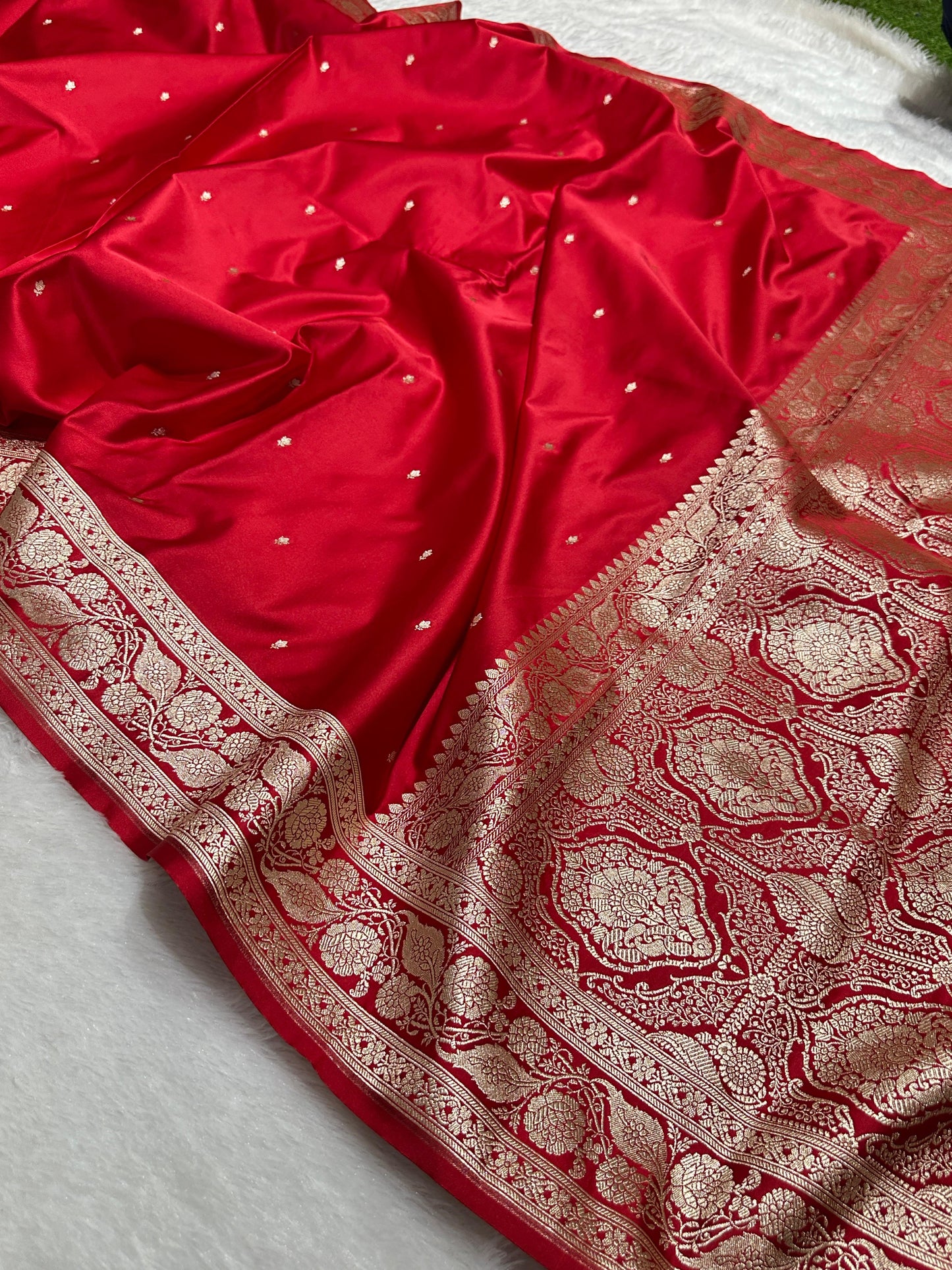 Royal Red Banarasi Silk Saree with Rich Gold Zari Border & Grand Pallu