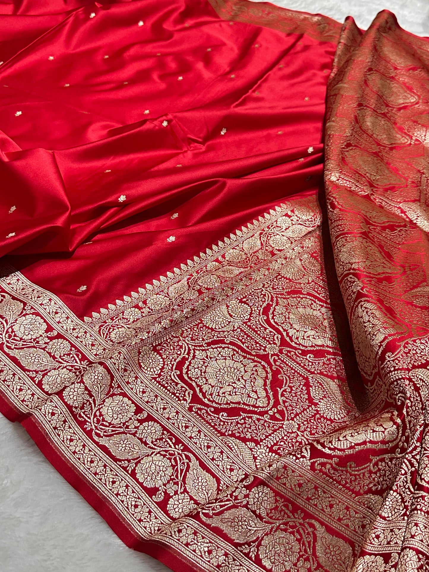 Royal Red Banarasi Silk Saree with Rich Gold Zari Border & Grand Pallu